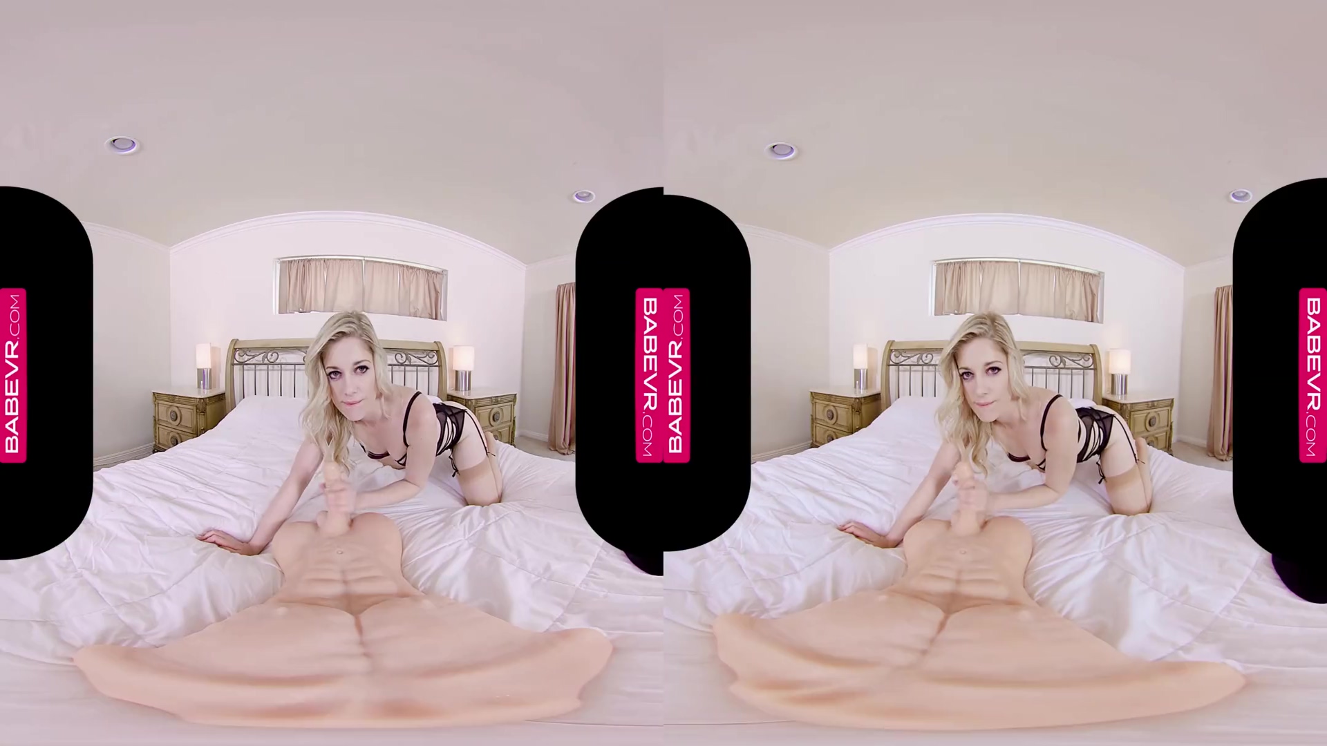 Charlotte Stokely, Virtual Reality And Lina Paige In Blonde Babe Needs De-stress Sex