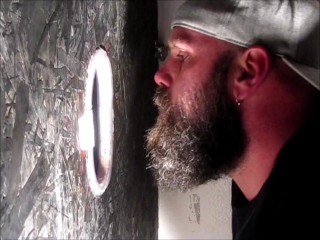 Daddy Feeds me a Load