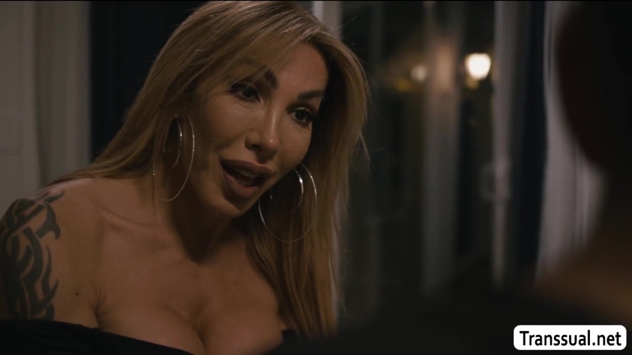 Horny Stepmom Tbabe Didnt Expect Her Stepso - Eva Paradis