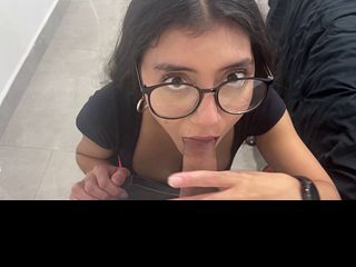 Roleplay - ME FOLLO A LA VENDEDORA DE CASAS