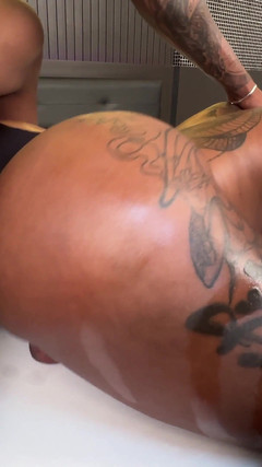 Sereia Mel Loves BBC