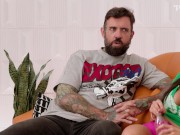 Bombshell IG Model Willow Harper Meets Up with Adam22 & Lena the Plug for an Interview!