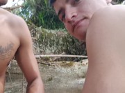 ME PAJEO CON MI AMIGO